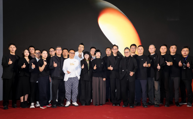 光越宇宙 歐普照明攜高端設計品牌OLL閃耀廣州設計周